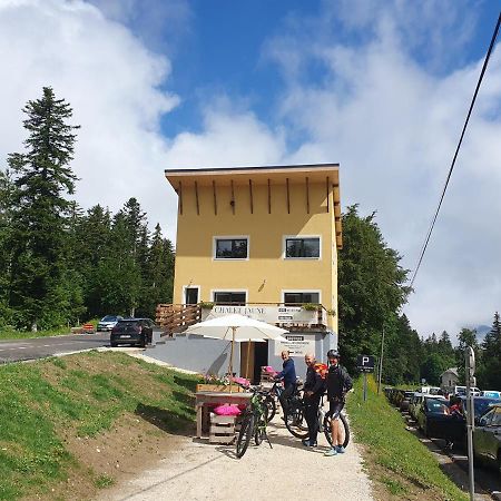 Chalet Jaune Charmant Som Sarcenas 외부 사진